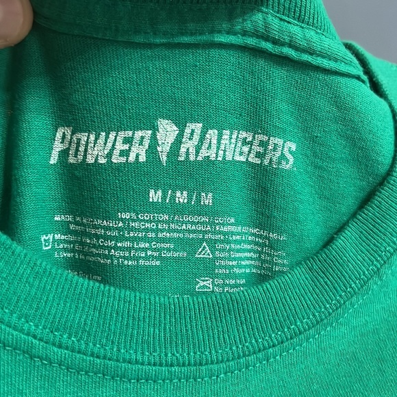 Green Might Morphin Power Ranger Medium Shirt - Picture 3 of 4